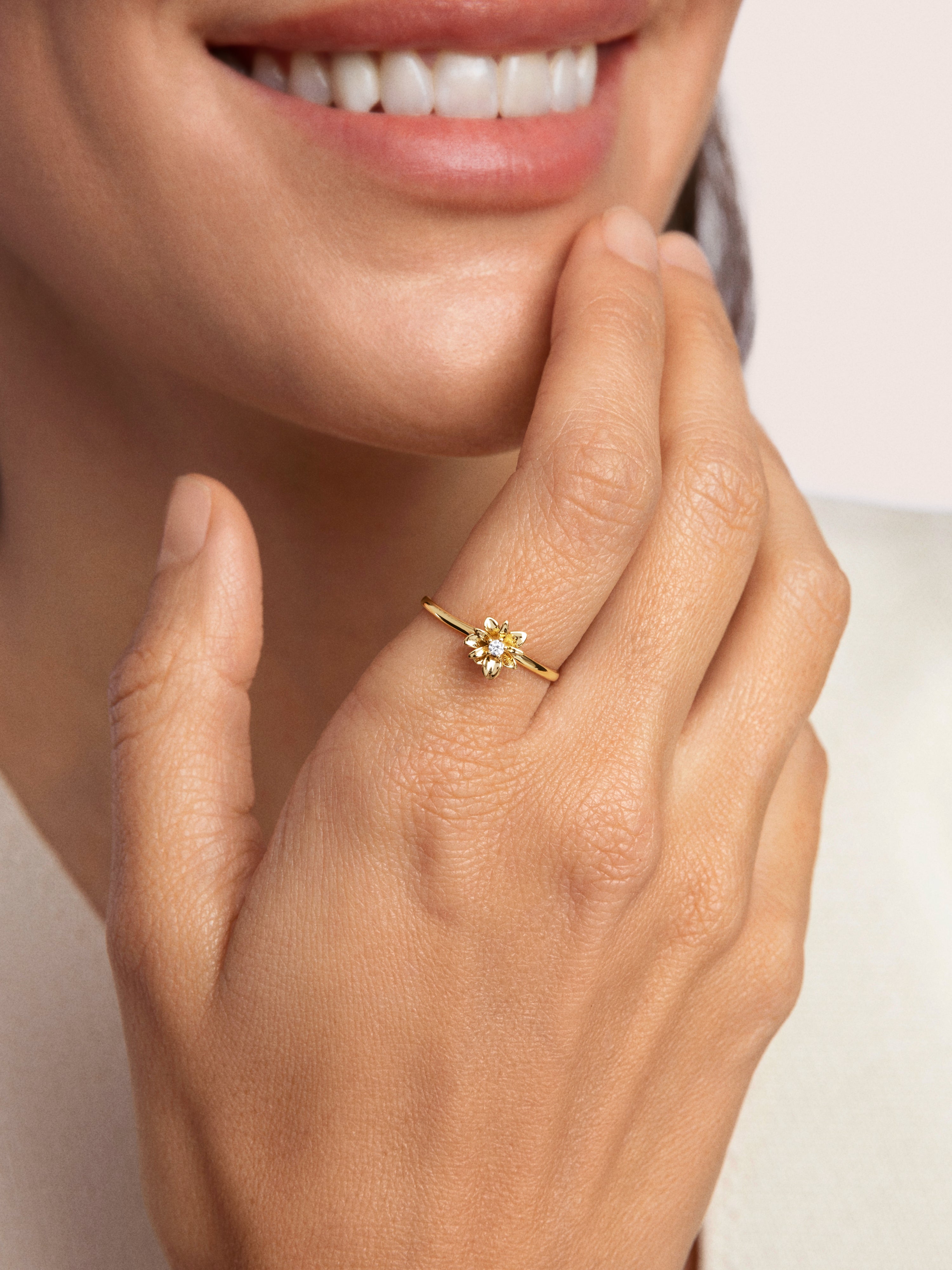 Gardenia Gold Ring