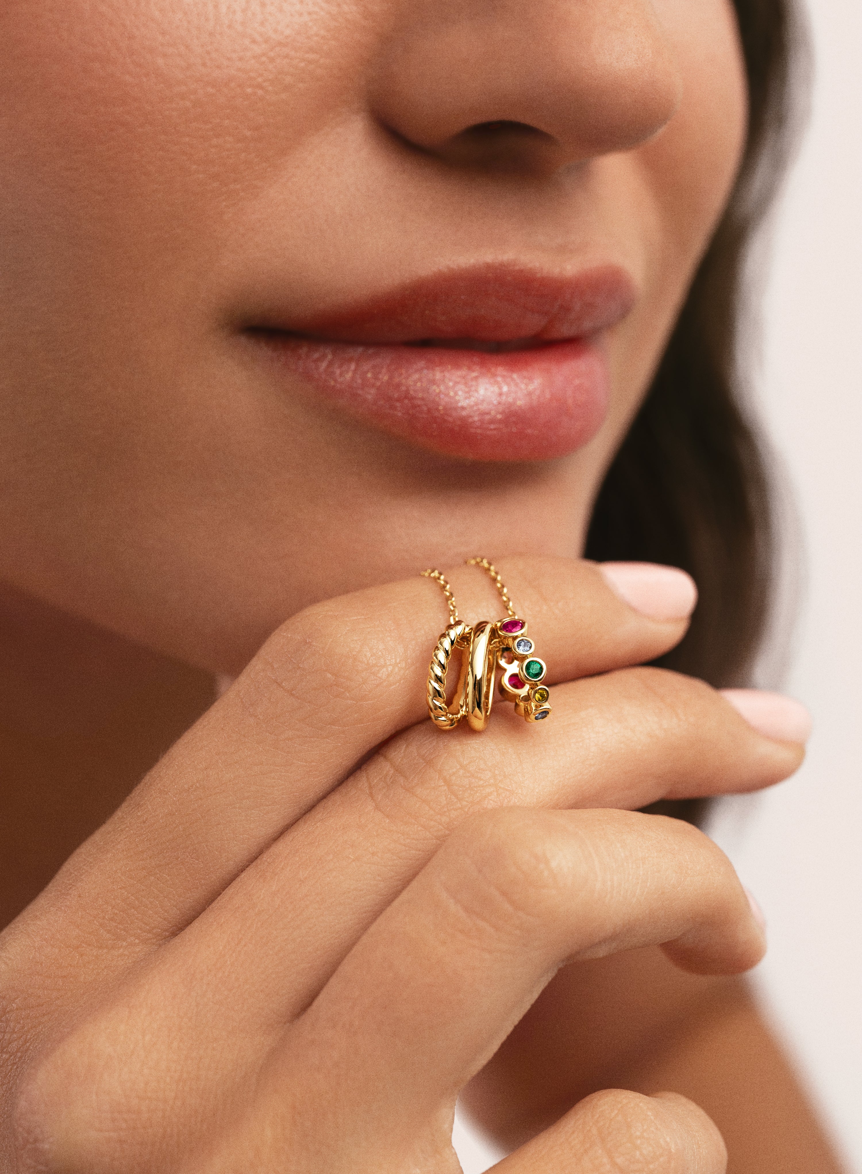 Collar Pebble Family Colors Baño Oro