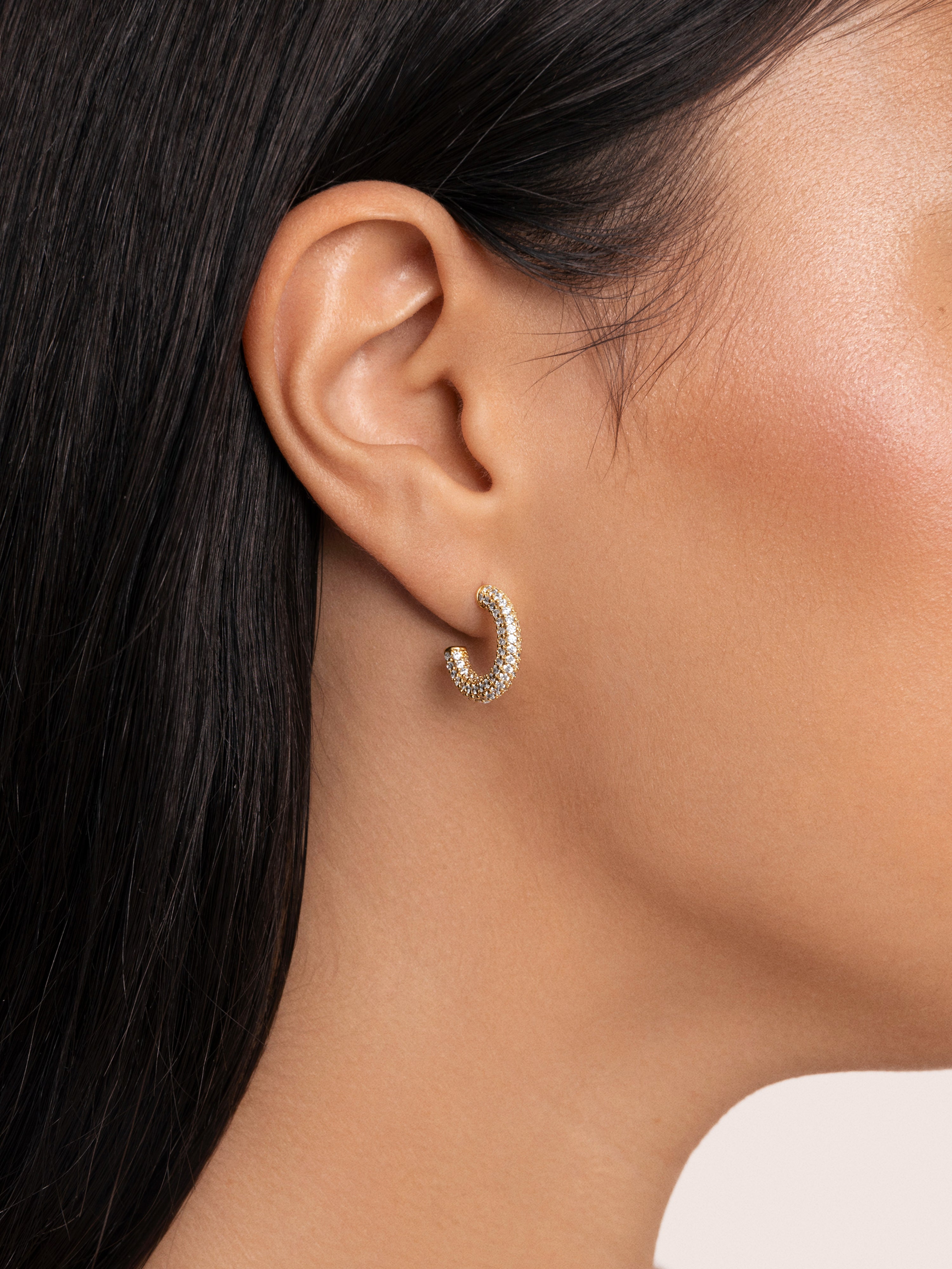 Vida Gold Hoop Earrings