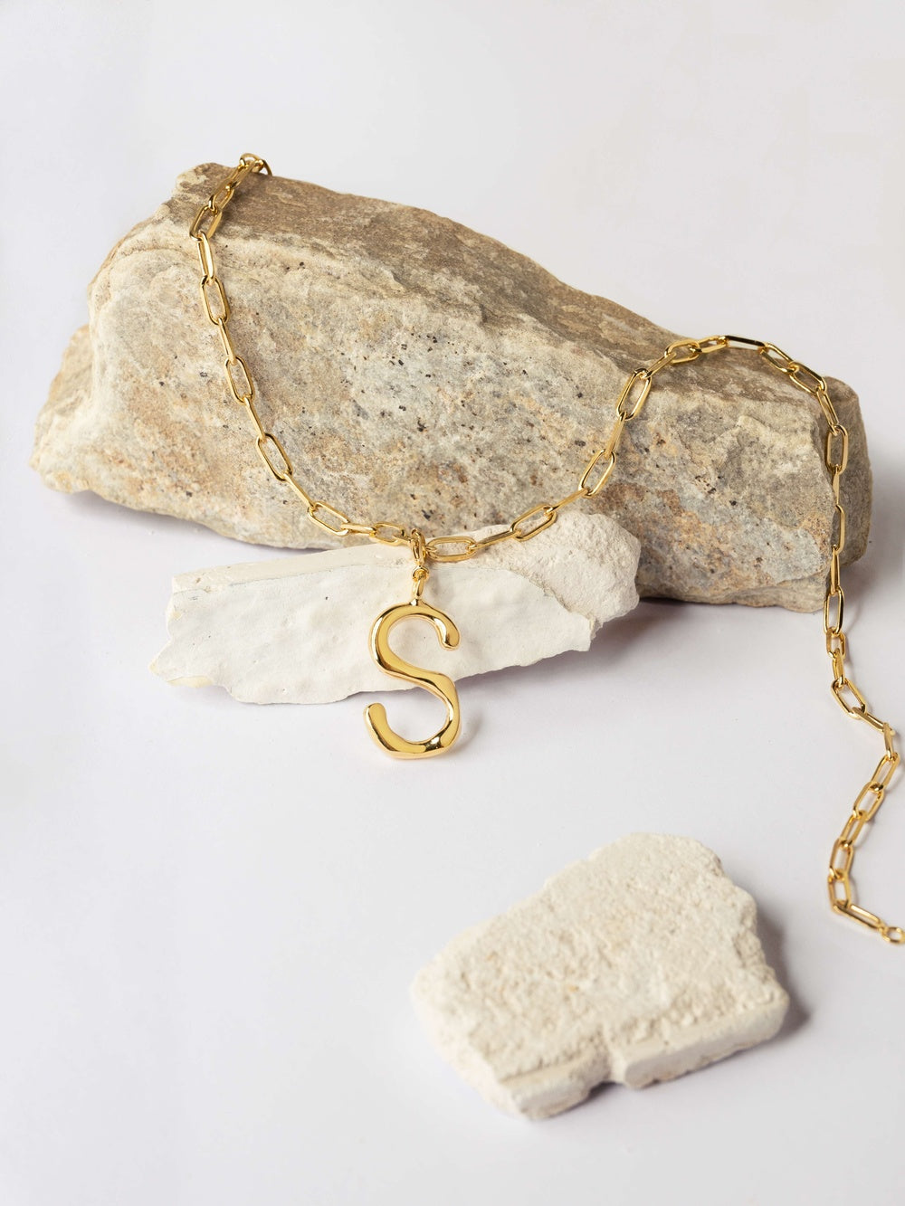 Collar Personalizado Chic Letter XL Acero Baño Oro