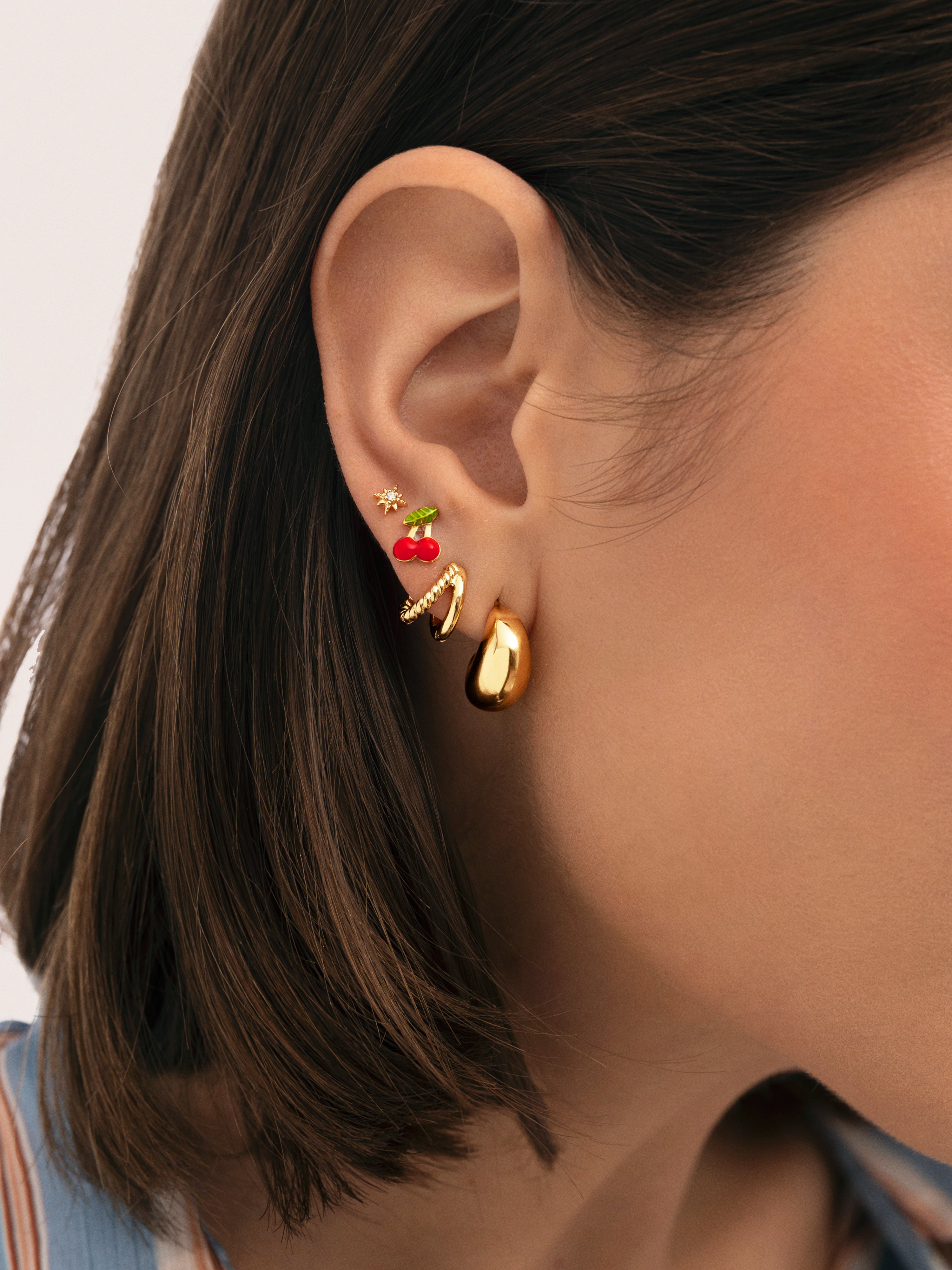 Stella Gold Single Earring