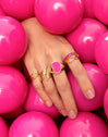 Anillo Signet Bean Neon Pink Enamel Baño Oro