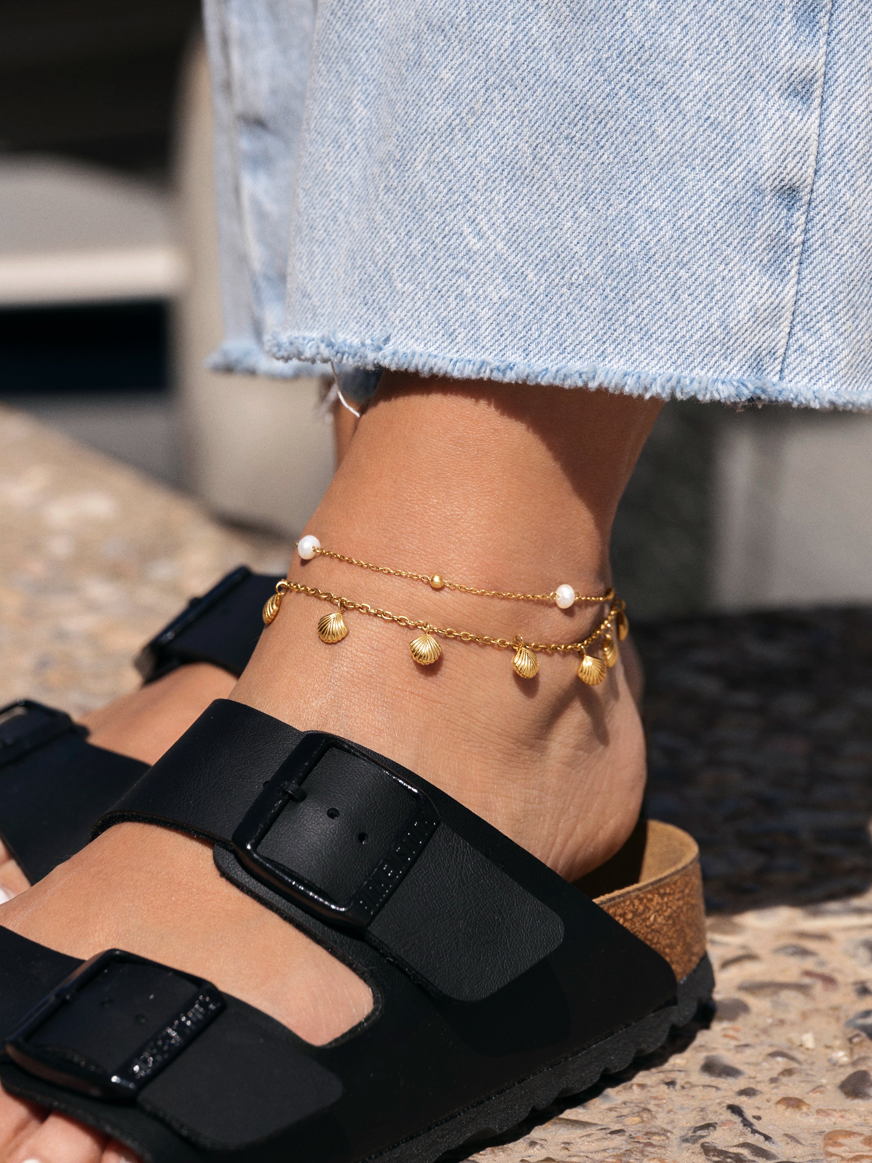 Dancing Shells Stainless Steel Gold Anklet