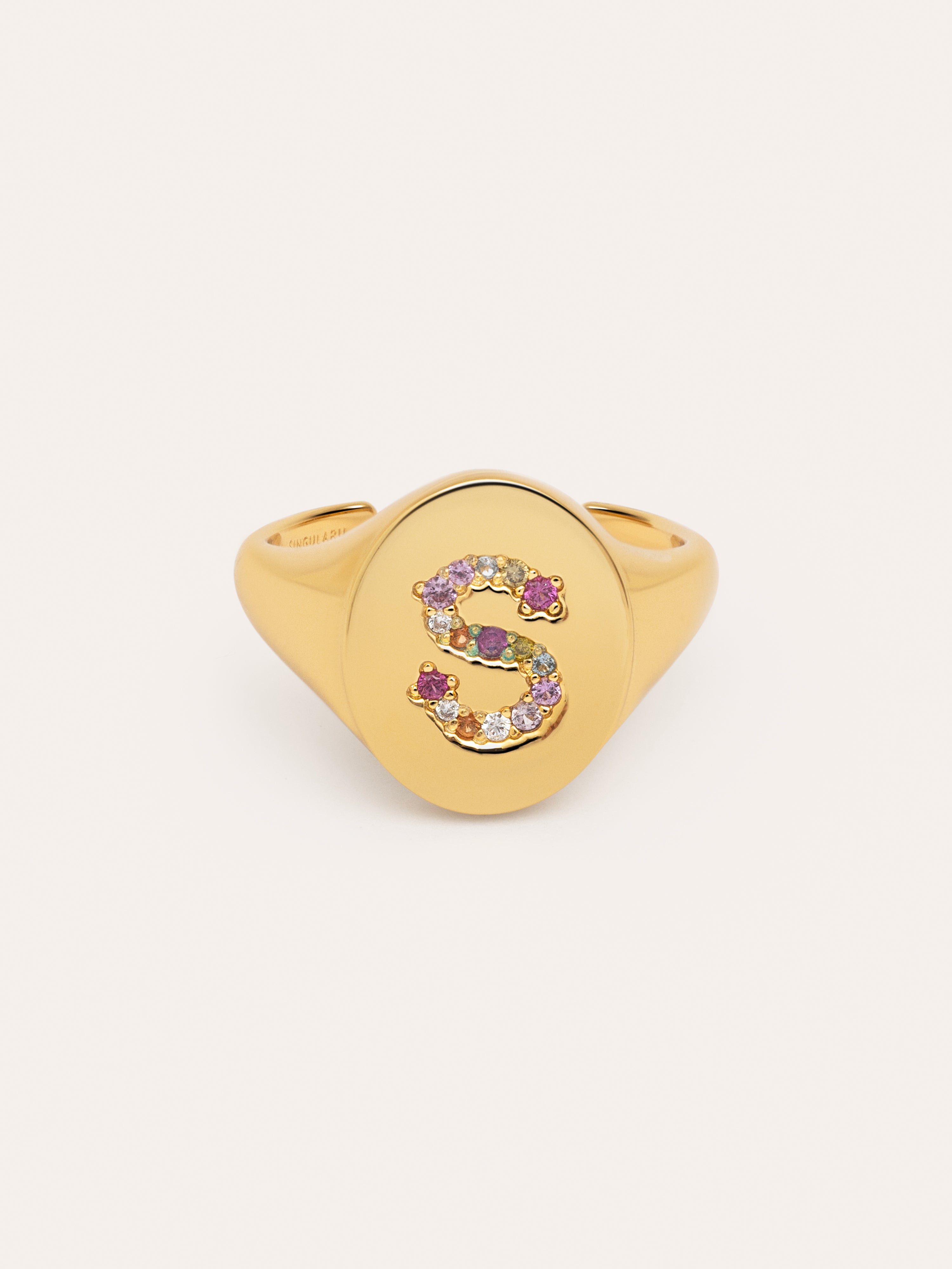 Anillo Personalizado Signet Letter Colors Baño Oro