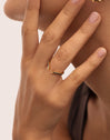 Anillo Peak Scarlett Black Plata Baño Oro