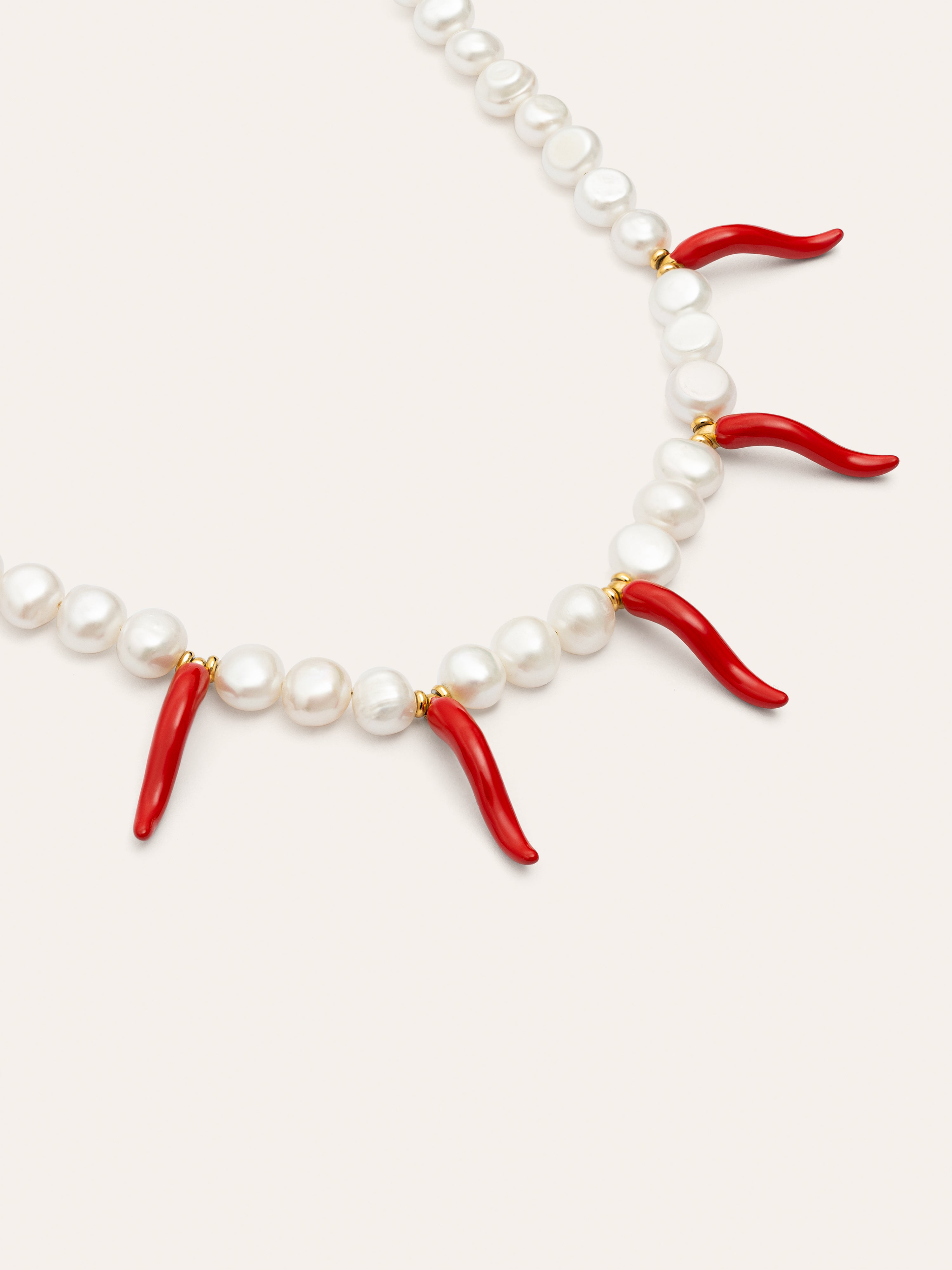 Chilli Pearl Stainless Steel Gold Necklace