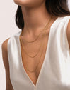 Collar Cleopatra Mini Twist Acero Baño Oro - puesto en modelo
