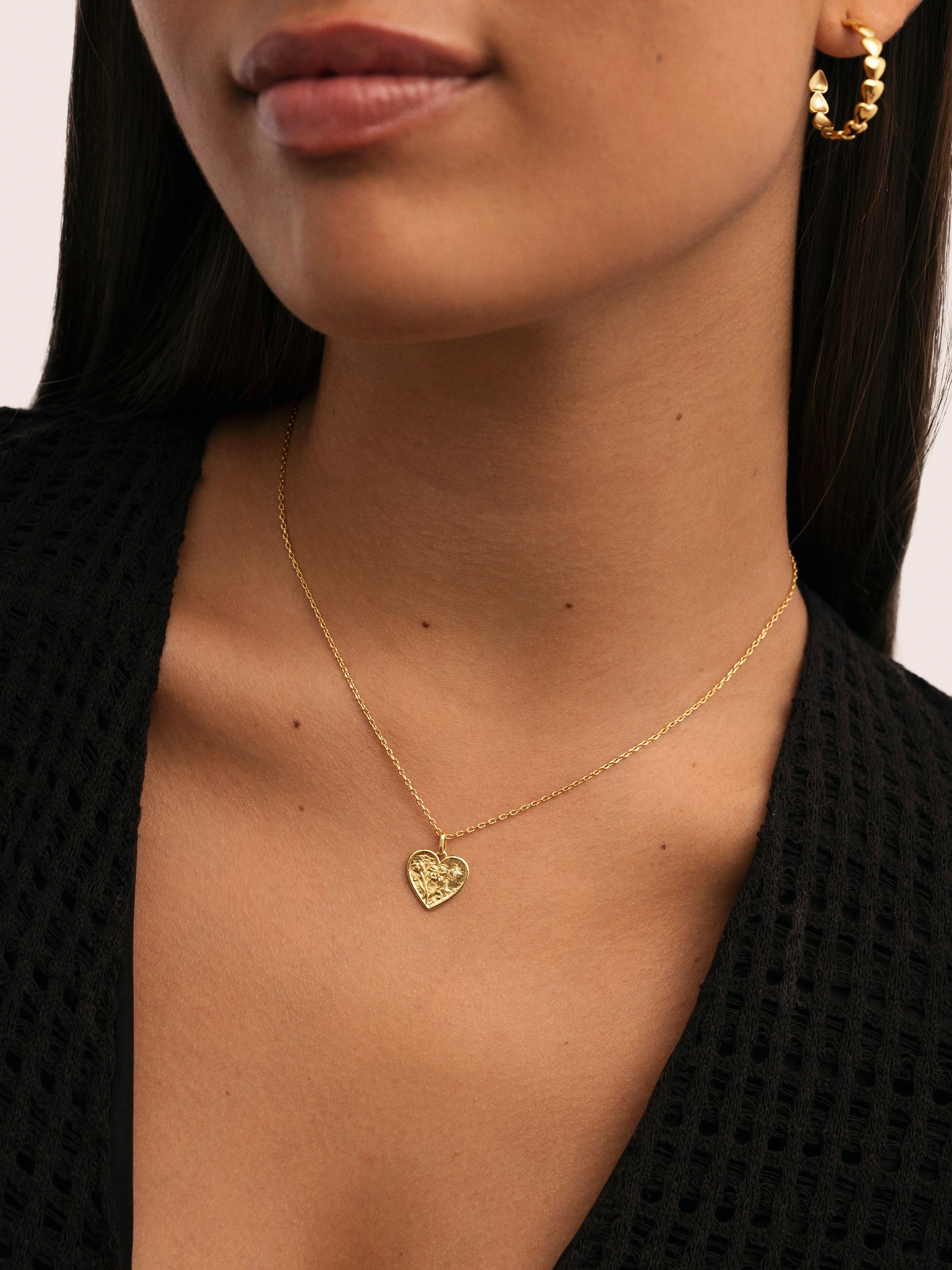 Collar Flower Heart Baño Oro