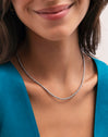 Collar Rosario Acero - puesto en modelo