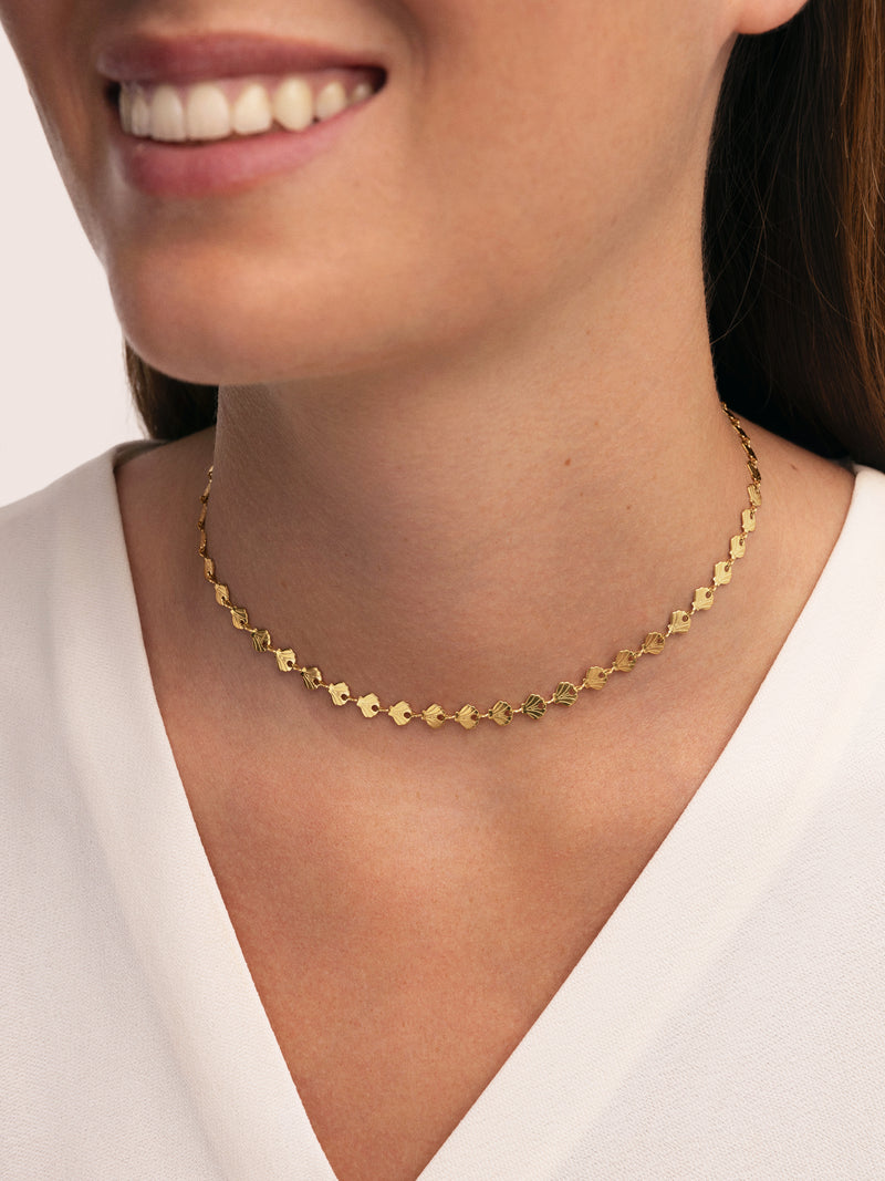 Collar Shells Acero Baño Oro