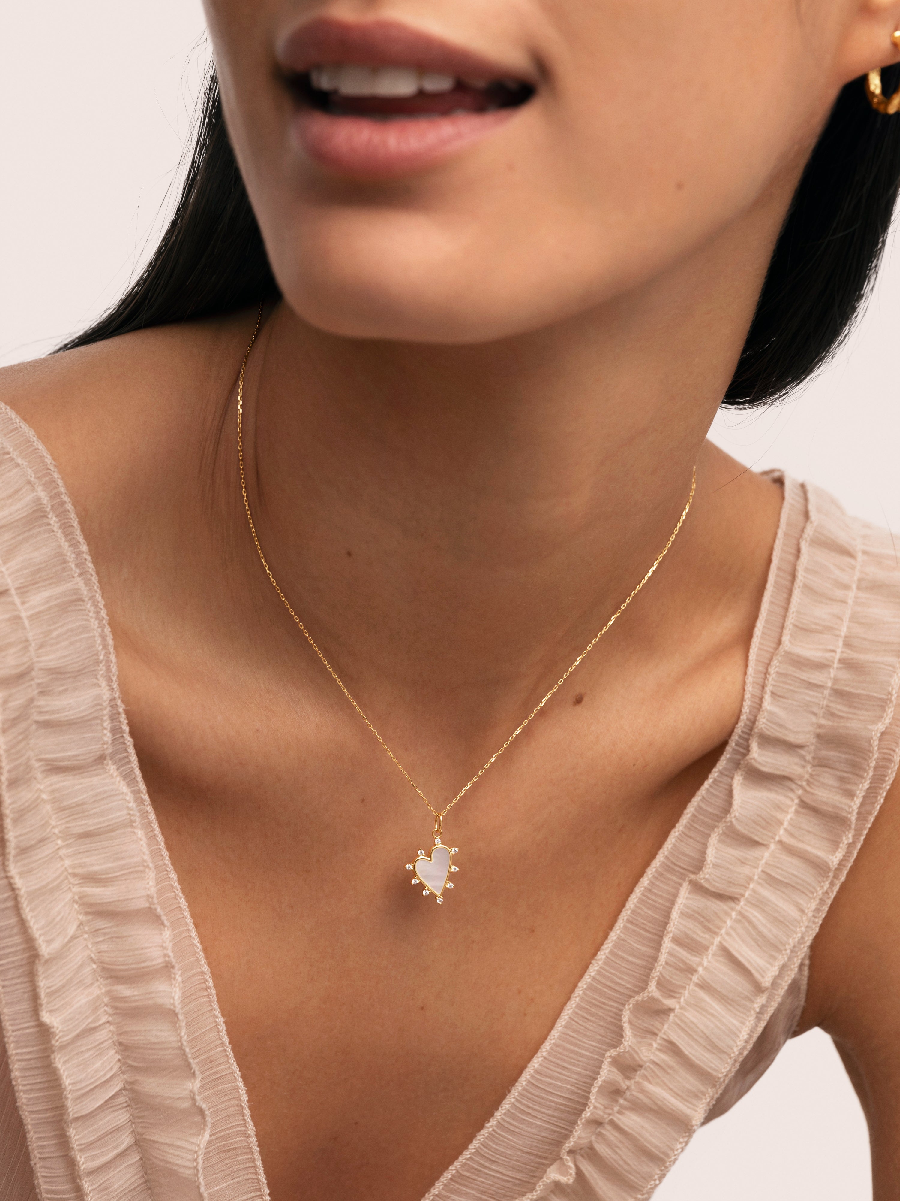 Collar Shell Heart Baño Oro