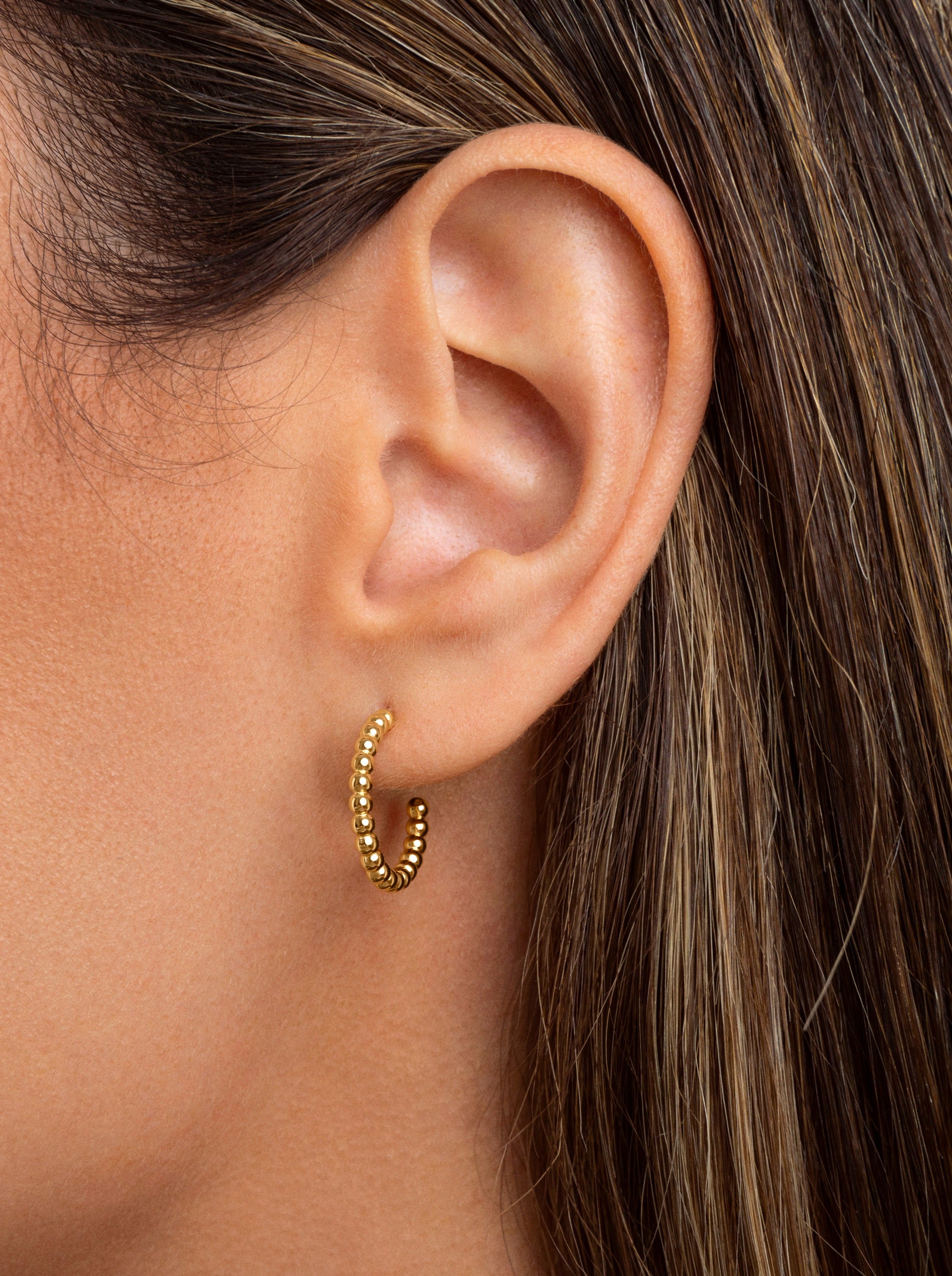 19 Pebbles Gold Earrings