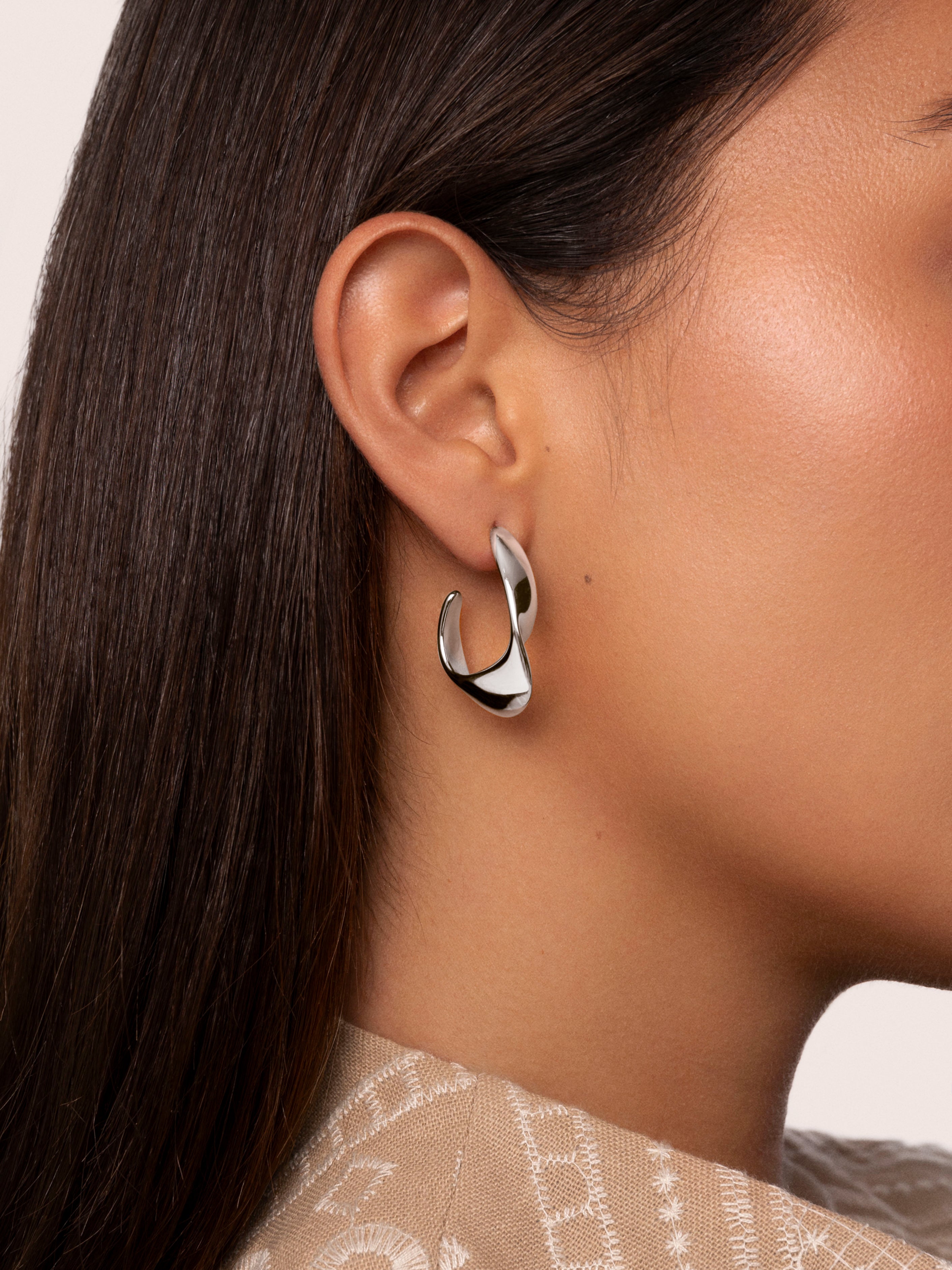 Greta Hoop Earrings 