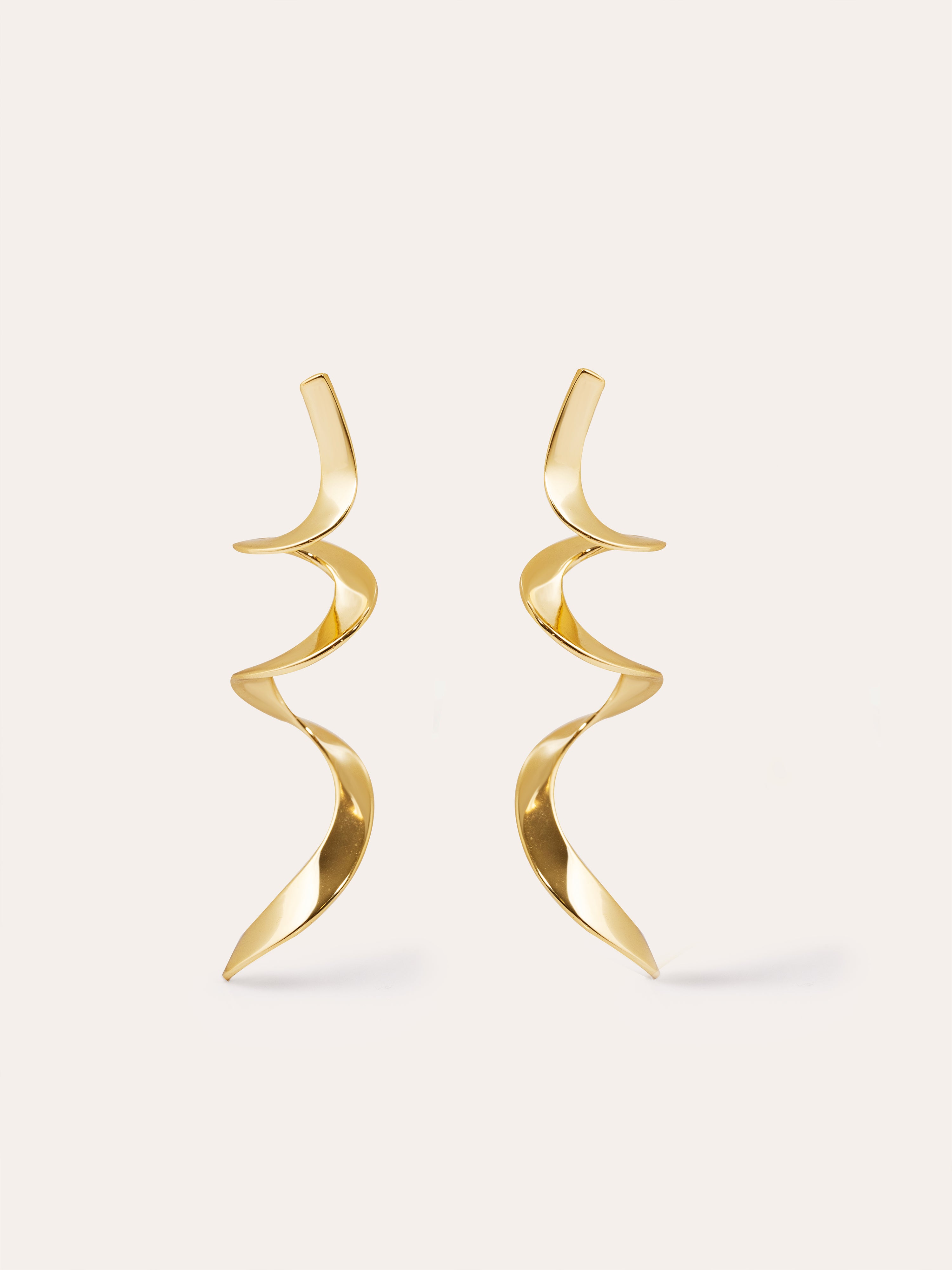 Curl Gold Earrings