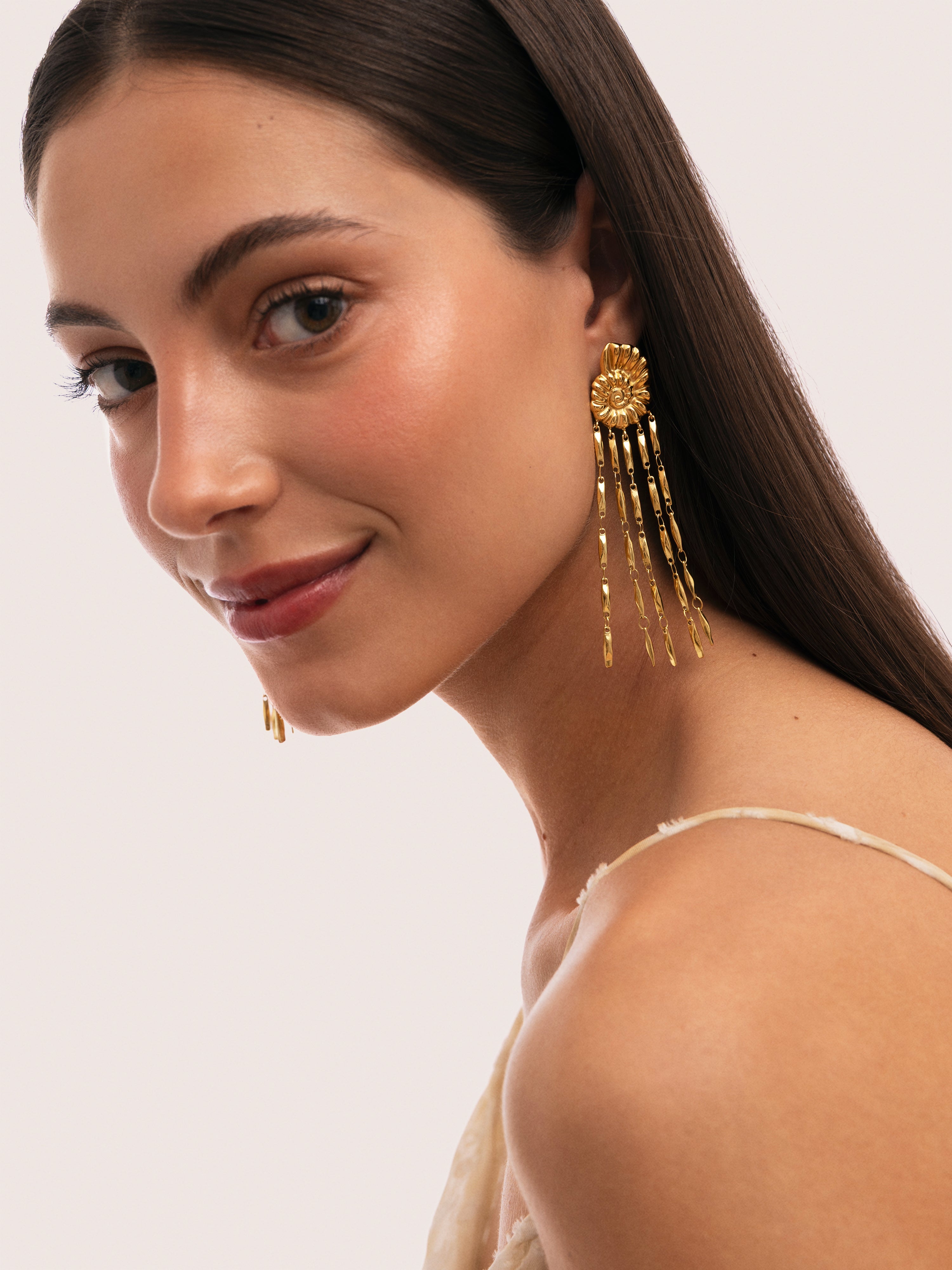 Zafira Shells Earrings Stainless Steel 18kt Gold Plated