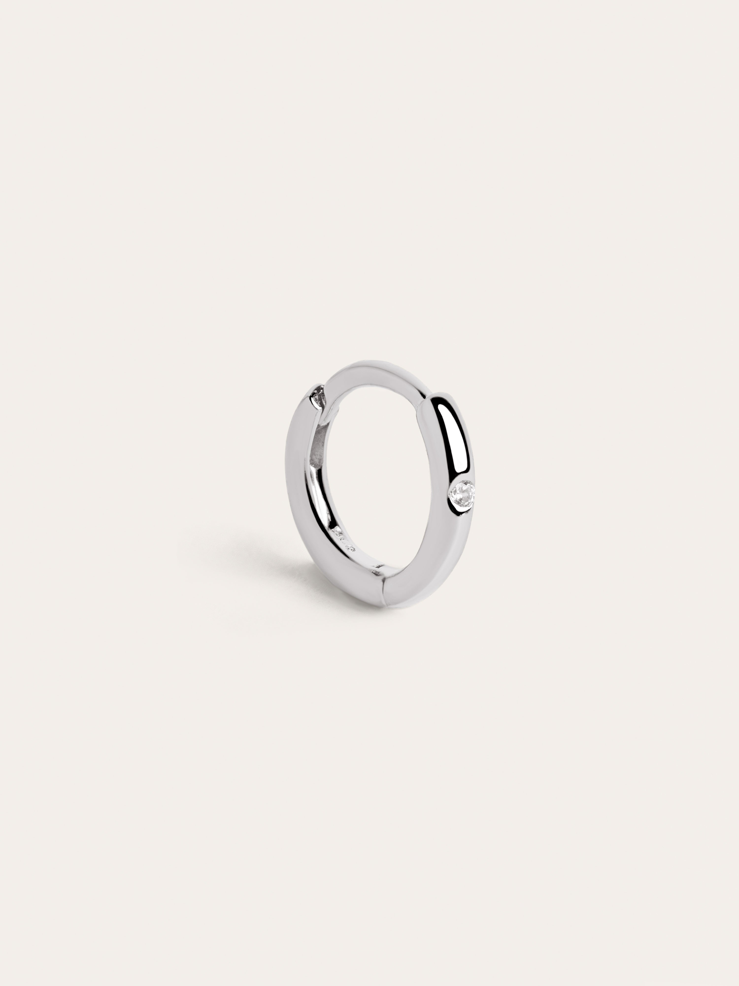 Orecchino Singolo a Cerchio Klein Spark M