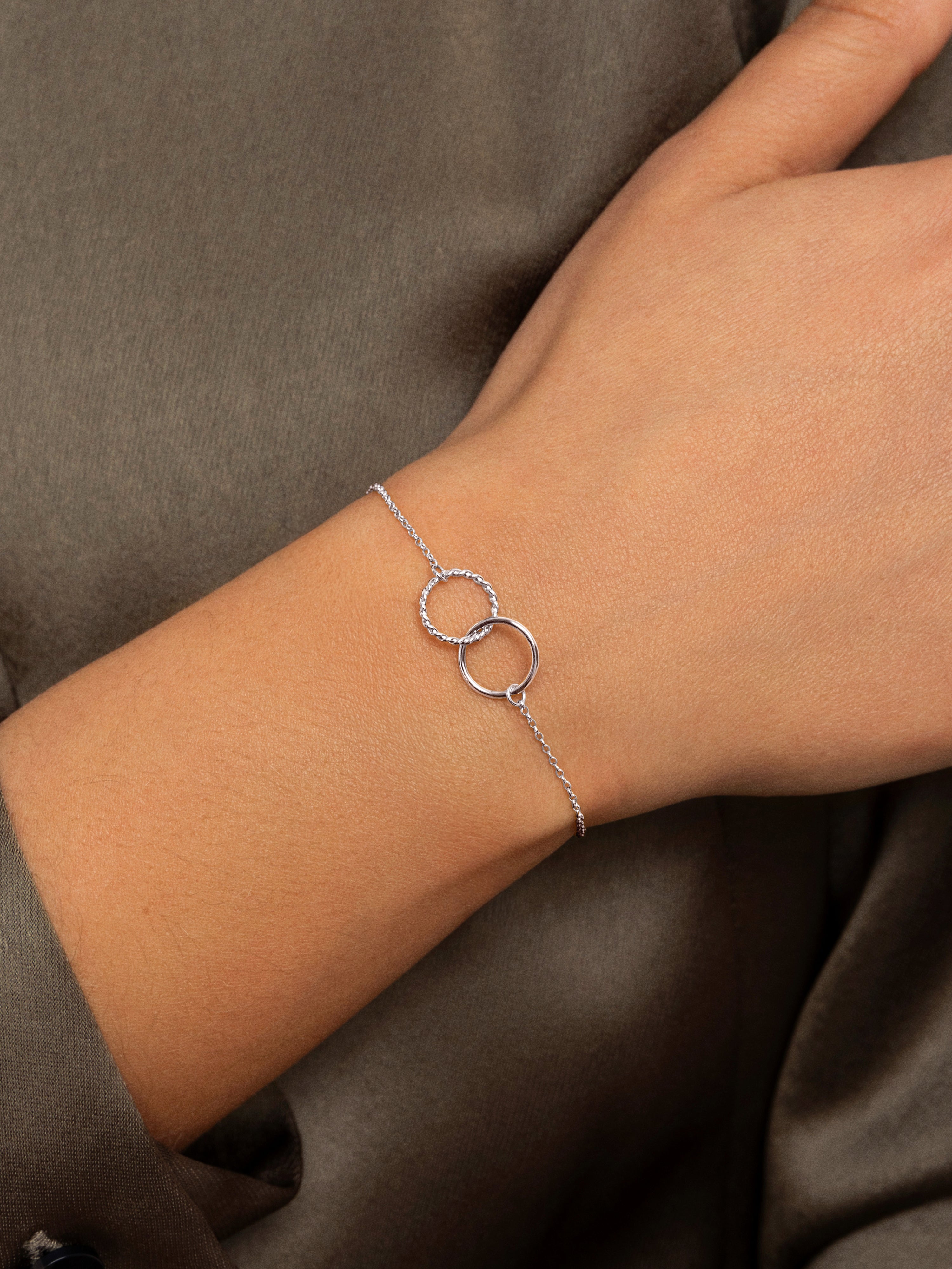 Pulsera Circles Twist Acero