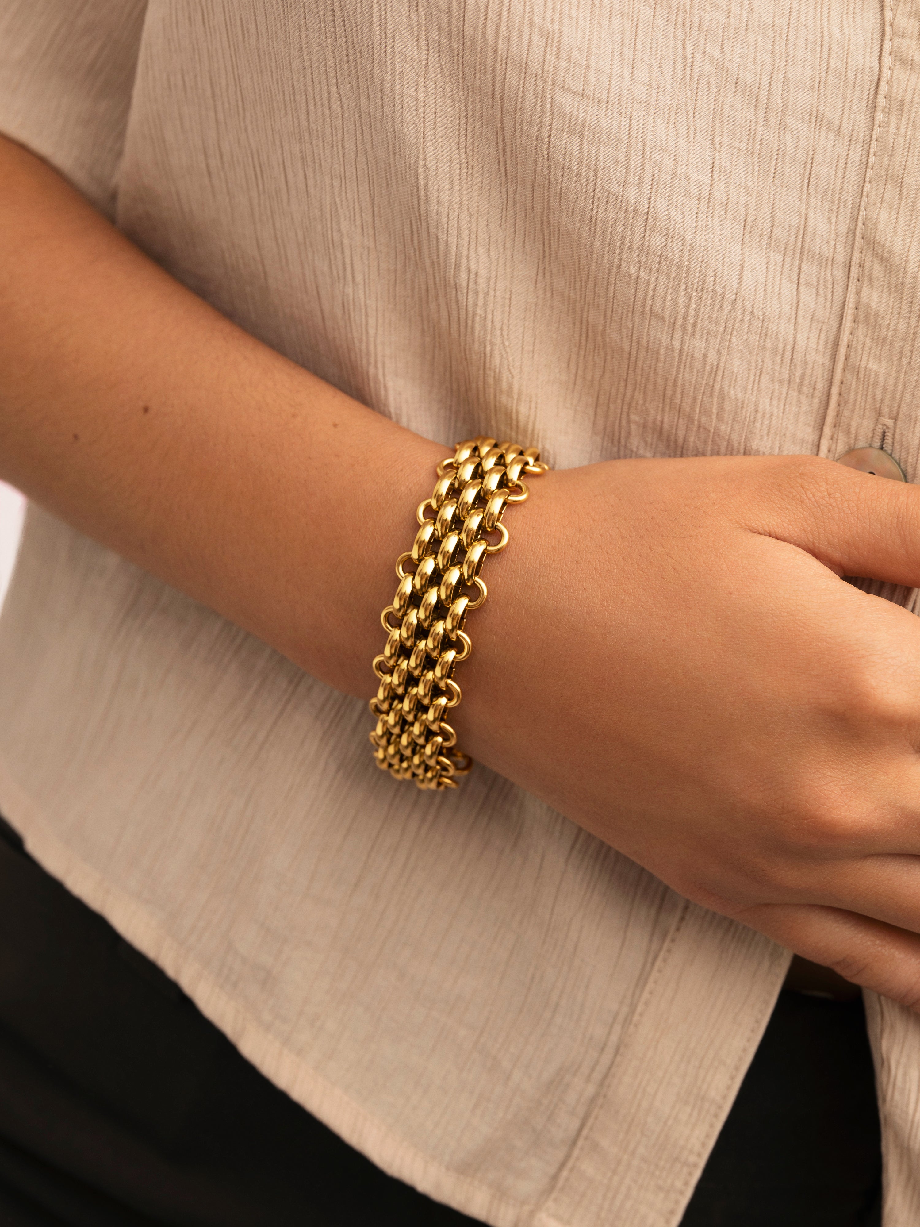 Galea Stainless Steel Gold Bracelet
