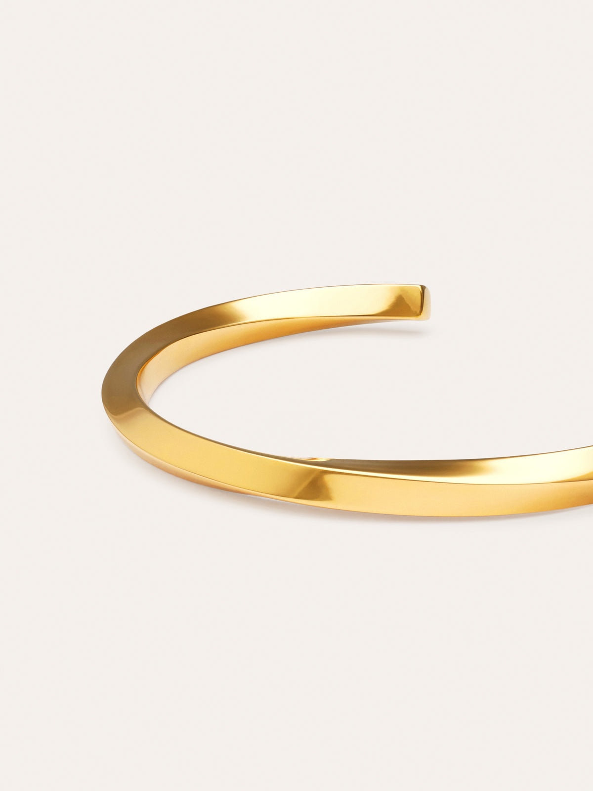 Imagen detalle de Brazalete Lizze Acero Baño Oro