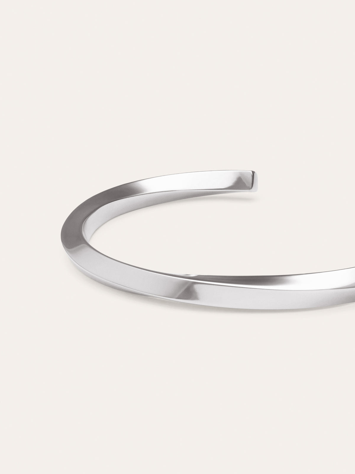Imagen detalle de Brazalete Lizze Acero