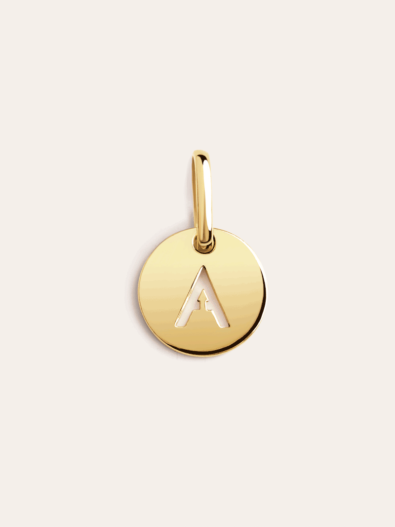 Mini Medallion Gold Letter
