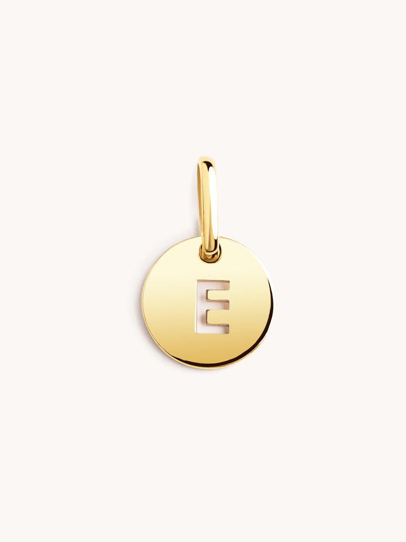 Mini Medallion Gold Letter