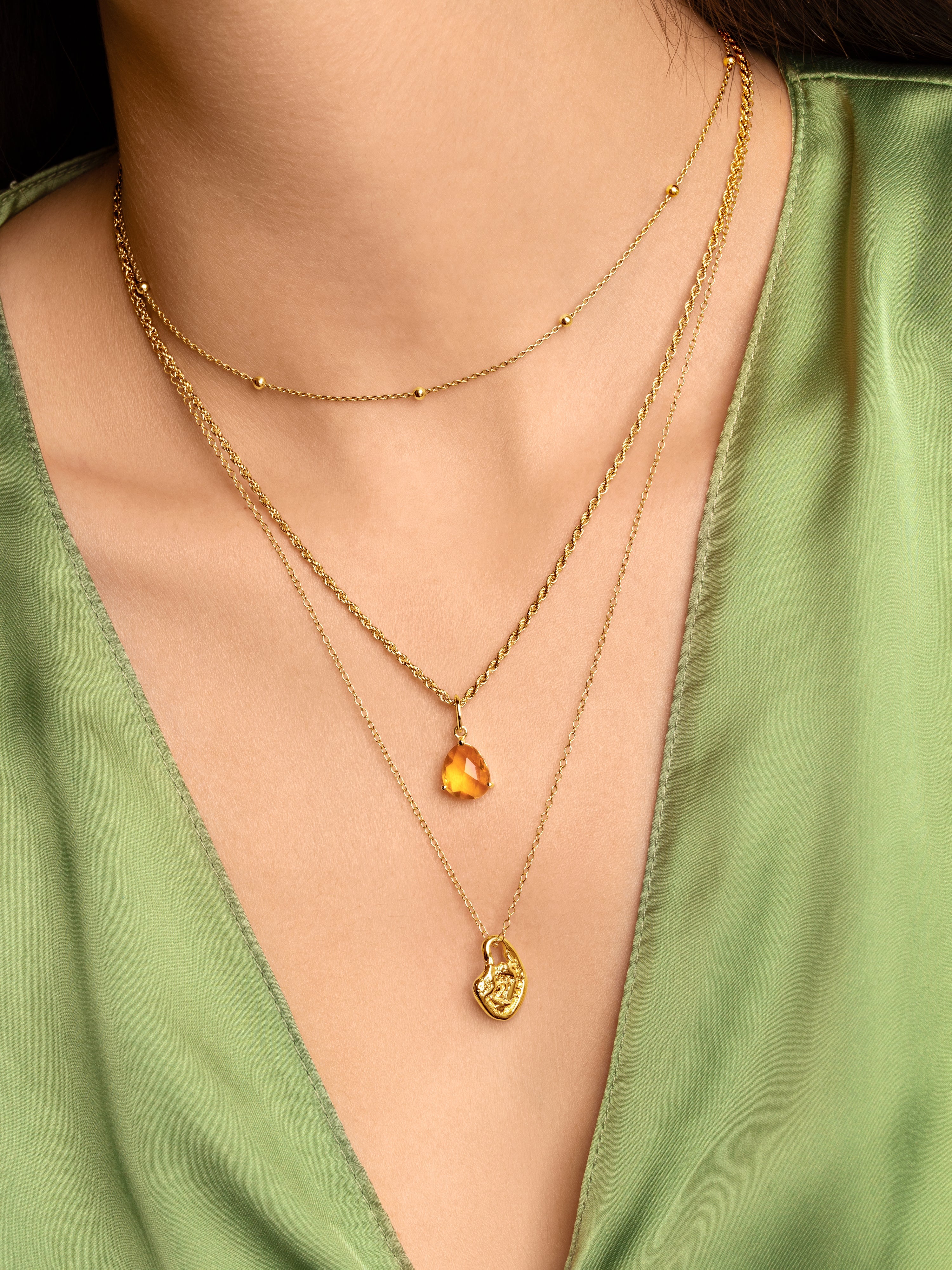 Dots Gold Necklace