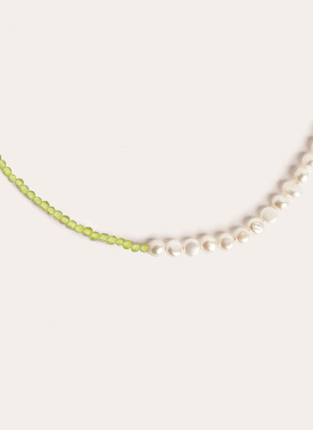 Pearls Peridot Gold Necklace 