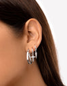 Pendientes Hoop Cruz Plata Puesta
