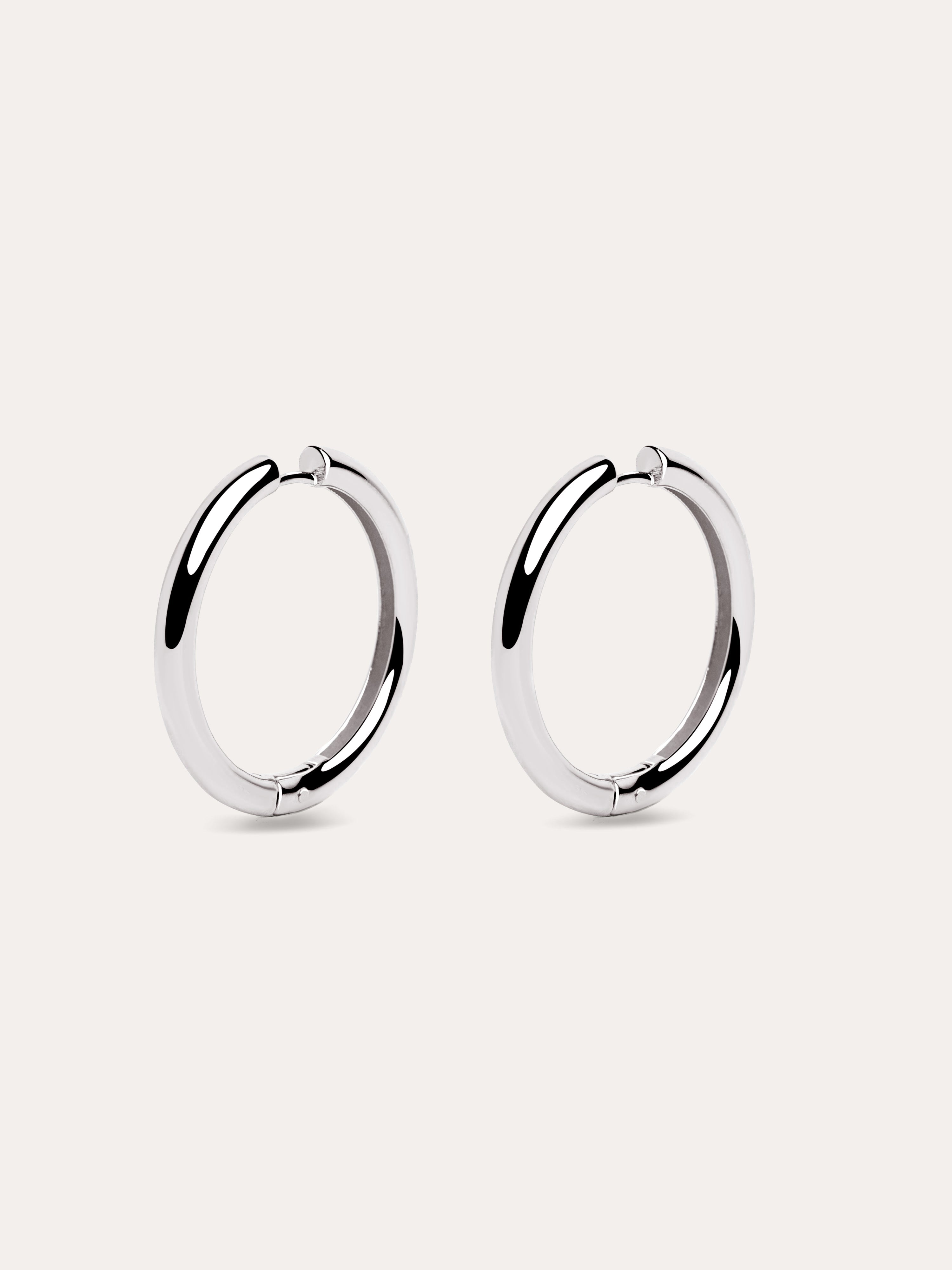 Carmen L Hoop Earrings – SINGULARU