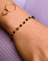 Pulsera Crystals Black Oro Puesta